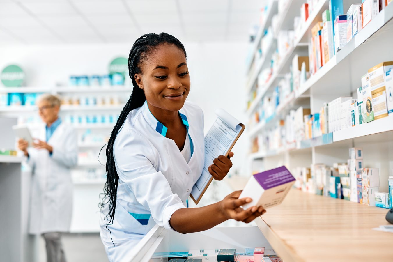 Pharmacy technician filling prescriptions